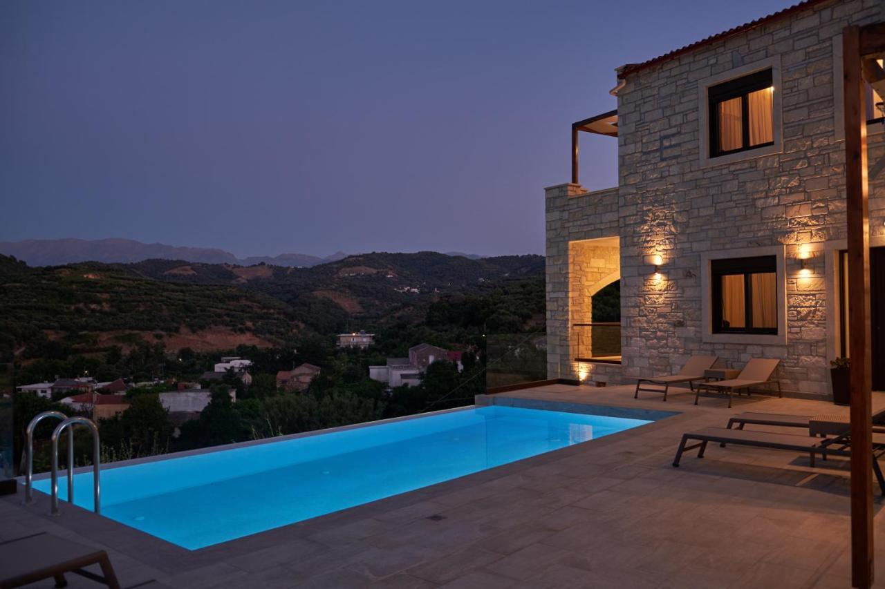 Villa Olive Valley Loutraki  Buitenkant foto
