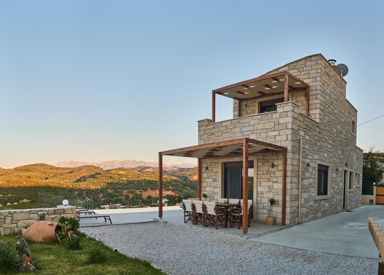Villa Olive Valley Loutraki  Buitenkant foto
